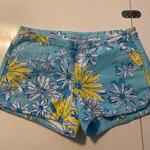 Sz2 Lilly Pulitzer floral shorts